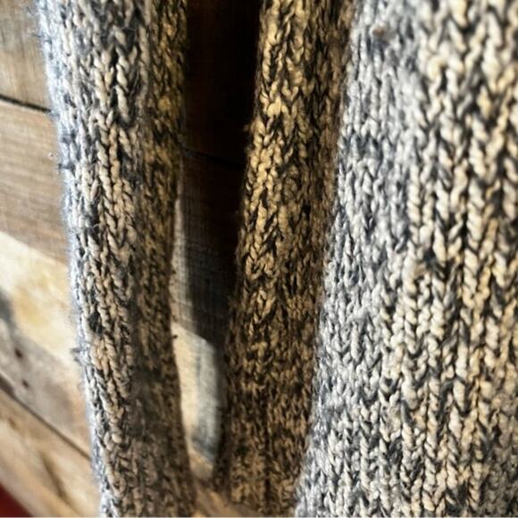 Loft Outlet Gray Marled Knit Sweater Size Medium - Picture 9 of 12